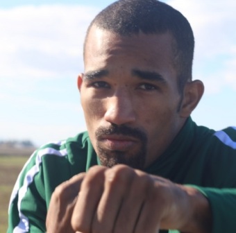 BOXE – Esquiva FALCÃO luta contra o francês Salim Larbi